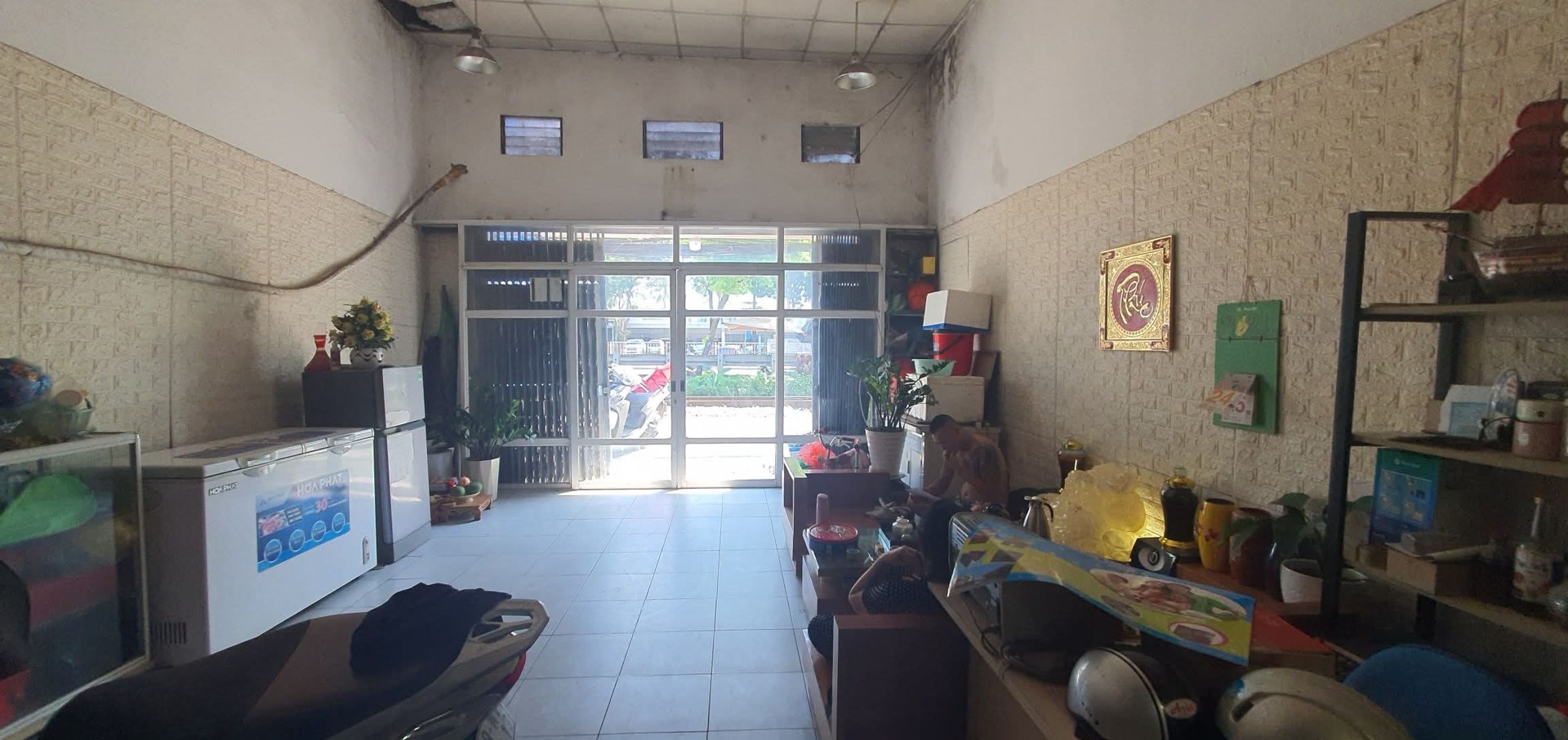 Bán nhà Ngọc Hồi - diện tích 111m2 1 tầng - ô tô đỗ cửa - giá 14,5 tỷ