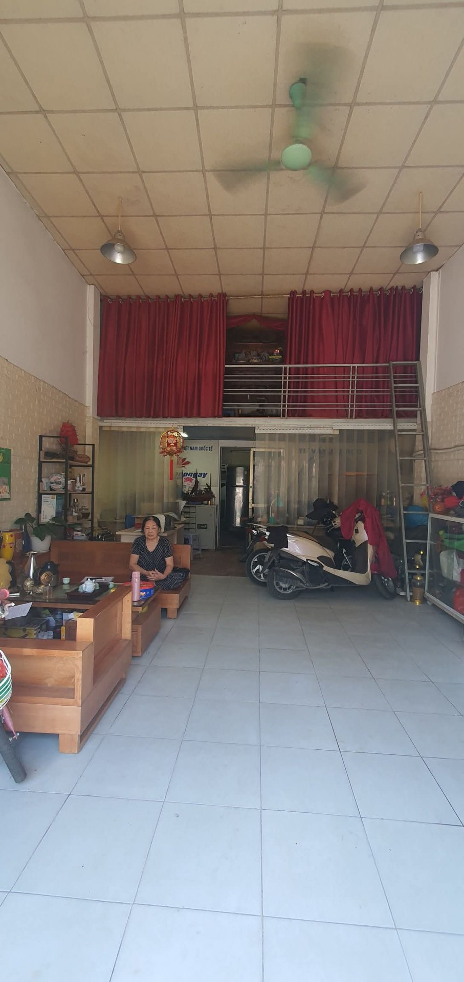 Bán nhà Ngọc Hồi - diện tích 111m2 1 tầng - ô tô đỗ cửa - giá 14,5 tỷ