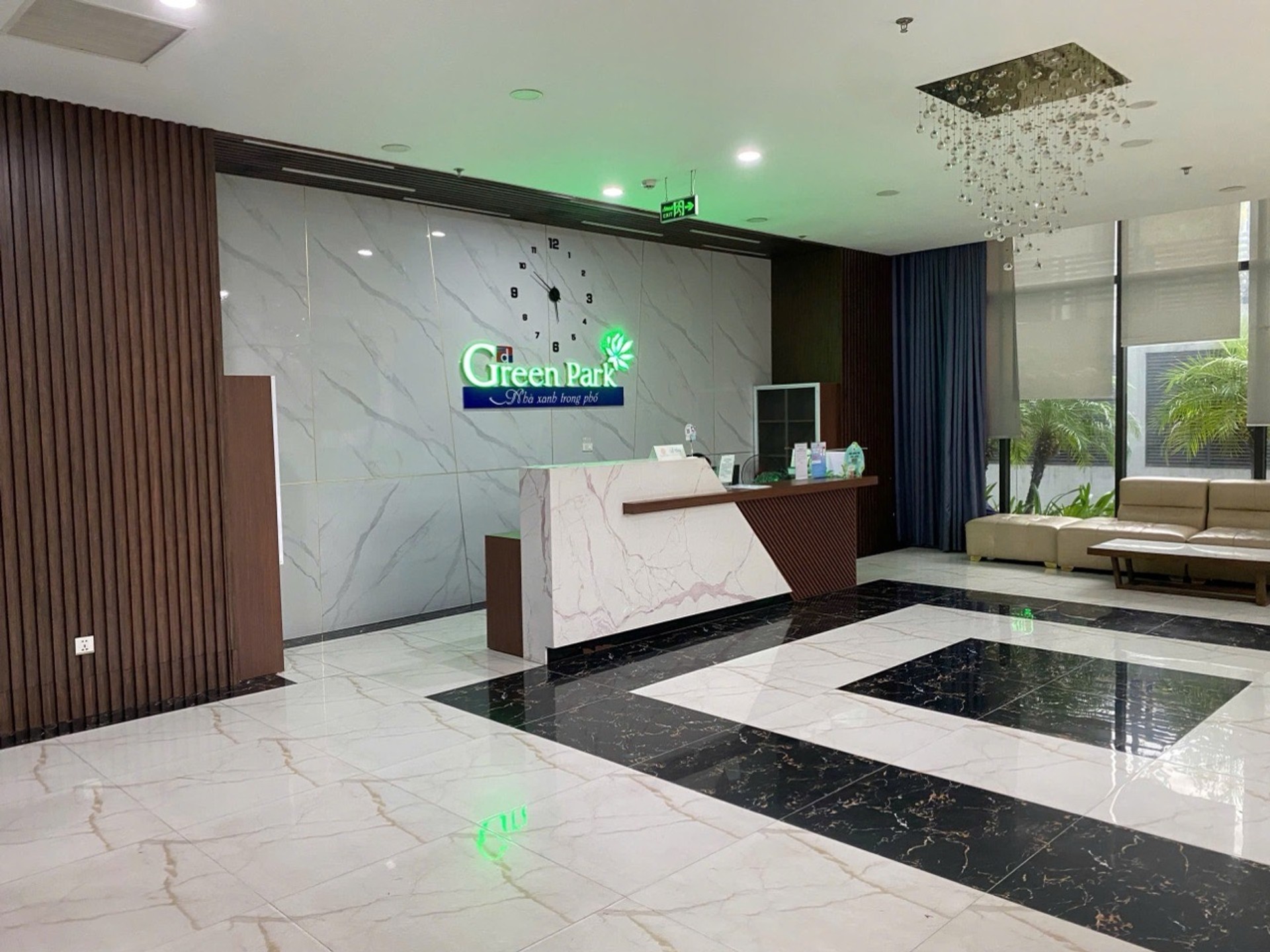 Bán nhà Trần Thủ Độ - diện tích 58m2 4 tầng - View hồ bơi - giá 6,3 tỷ