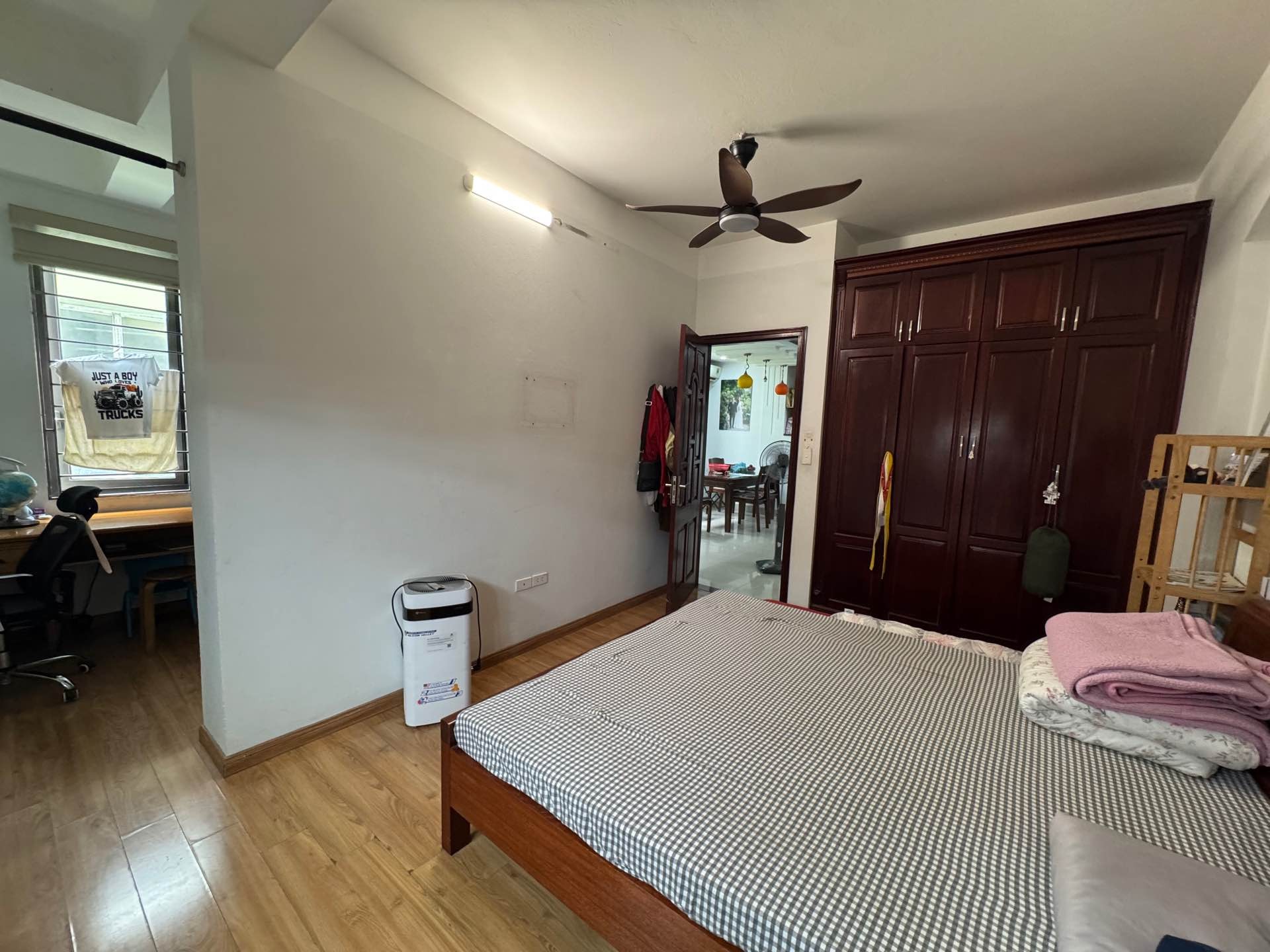 Bán nhà Đặng Tiến Đông - diện tích 75m2 6 tầng - Lô góc 2 mặt thoáng - giá 32 tỷ