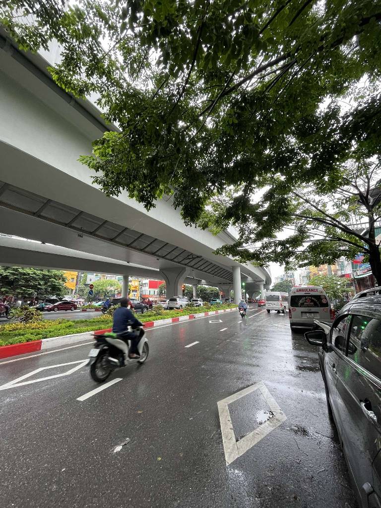 Bán nhà Đại La - diện tích 88m2 1 tầng - Lô góc 2 mặt thoáng - giá 32 tỷ