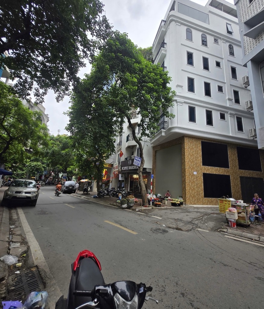 Bán nhà Vương Thừa Vũ - diện tích 64.4m2 8 tầng - Lô góc - giá 53,8 tỷ