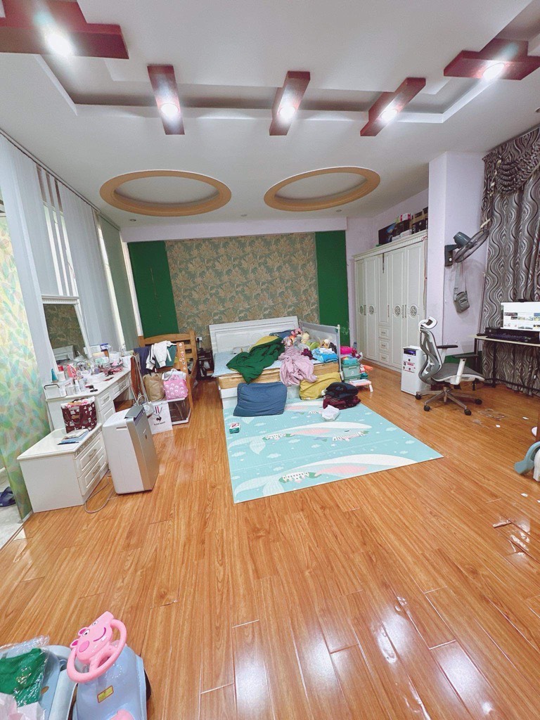 Bán nhà Đặng Trần Côn - diện tích 156m2 7 tầng - Thang máy - giá 32 tỷ