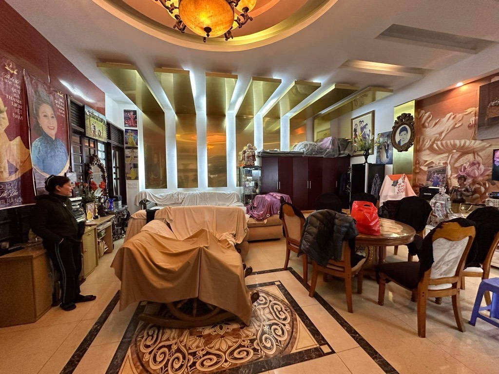 Bán nhà Đặng Trần Côn - diện tích 156m2 7 tầng - Thang máy - giá 32 tỷ