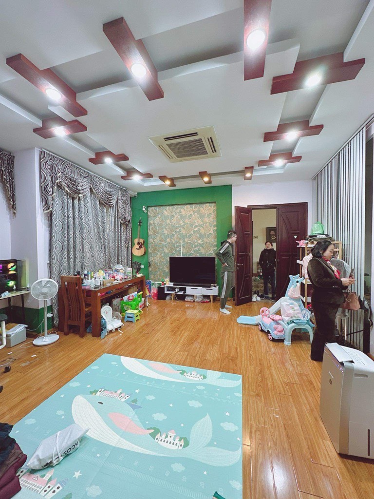 Bán nhà Đặng Trần Côn - diện tích 156m2 7 tầng - Thang máy - giá 32 tỷ