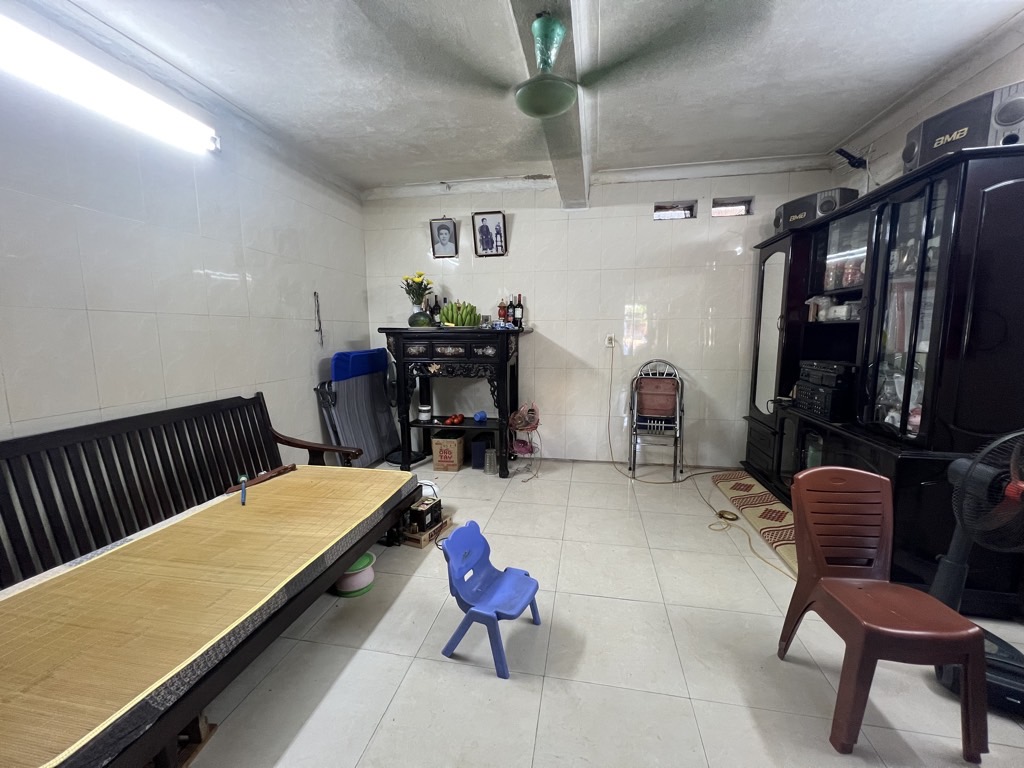 Bán nhà Giải Phóng - diện tích 82.1m2 2 tầng - Mặt tiền quyền lực - giá 32 tỷ