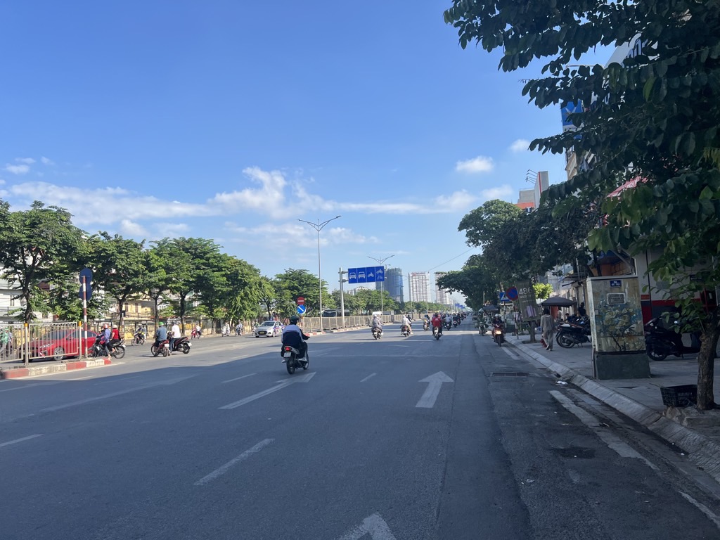 Bán nhà Giải Phóng - diện tích 82.1m2 2 tầng - Mặt tiền quyền lực - giá 32 tỷ