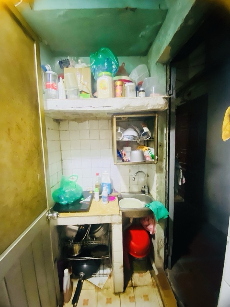 Bán nhà Phố Huế - diện tích 43m2 1 tầng - Mặt phố kinh doanh đỉnh - giá 15,5 tỷ