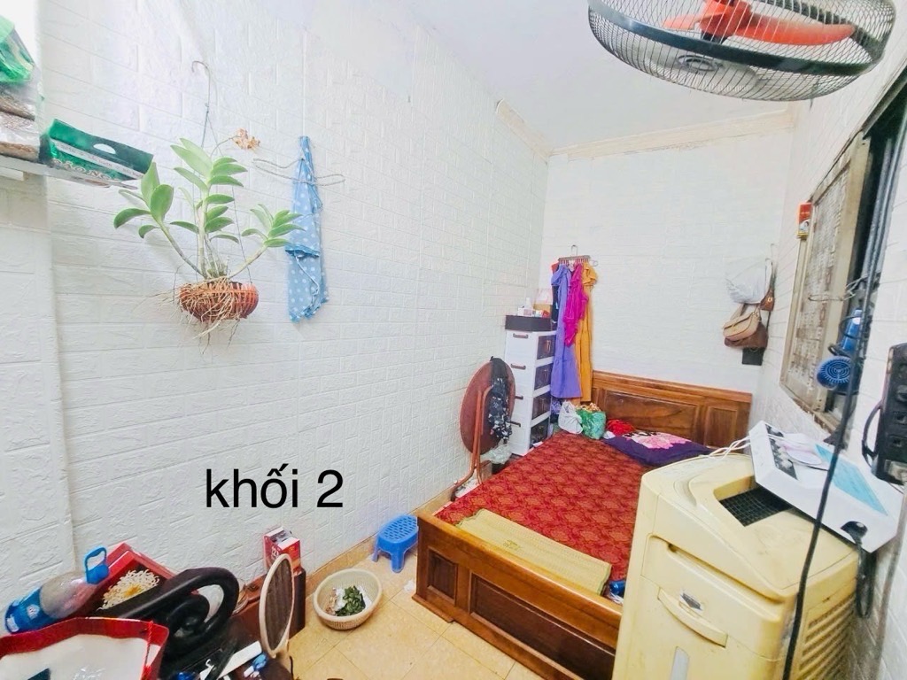 Bán nhà Phố Huế - diện tích 43m2 1 tầng - Mặt phố kinh doanh đỉnh - giá 15,5 tỷ