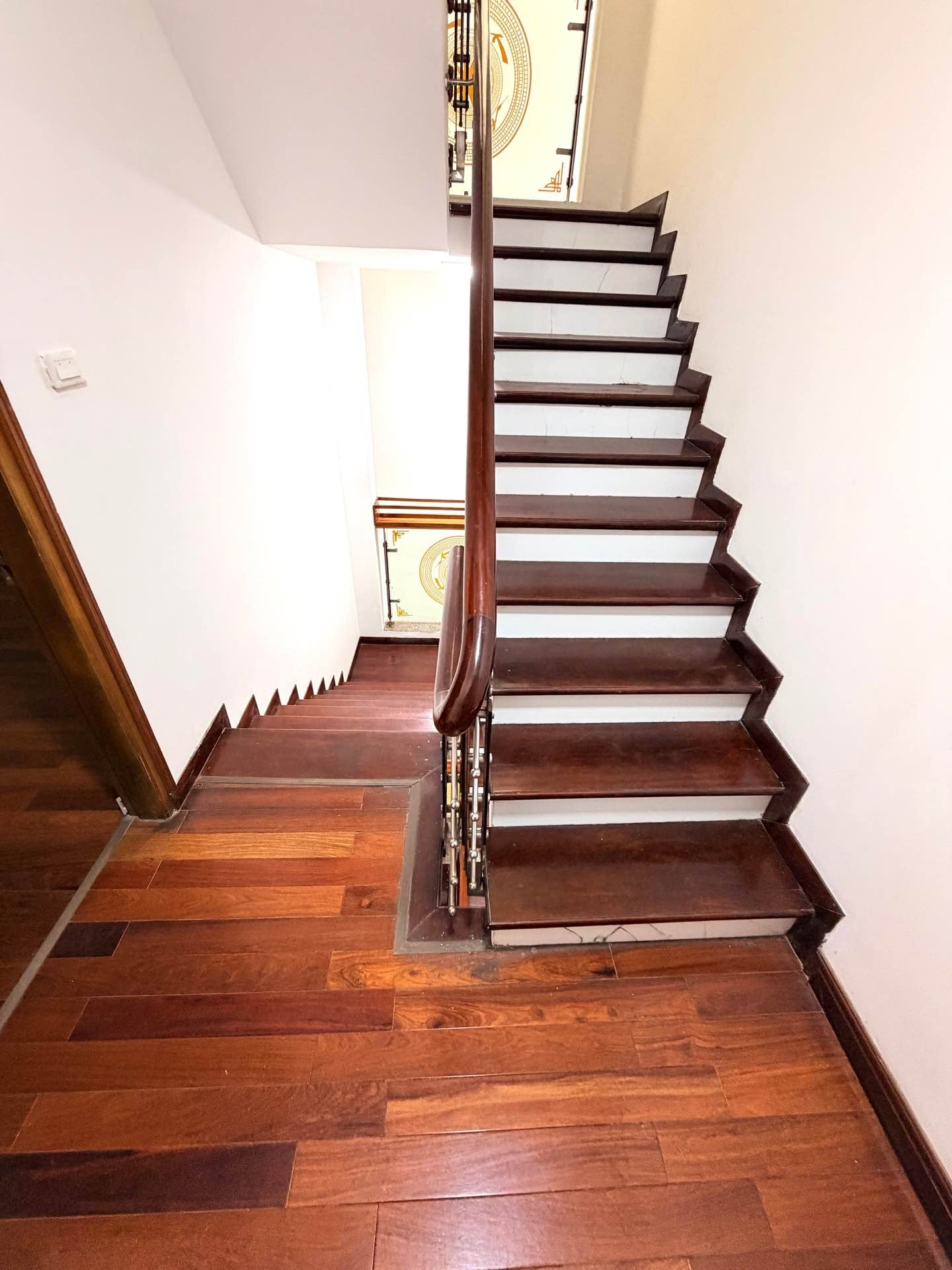 Bán nhà Trần Duy Hưng - diện tích 60m2 5 tầng - ô tô tránh - giá 36,9 tỷ