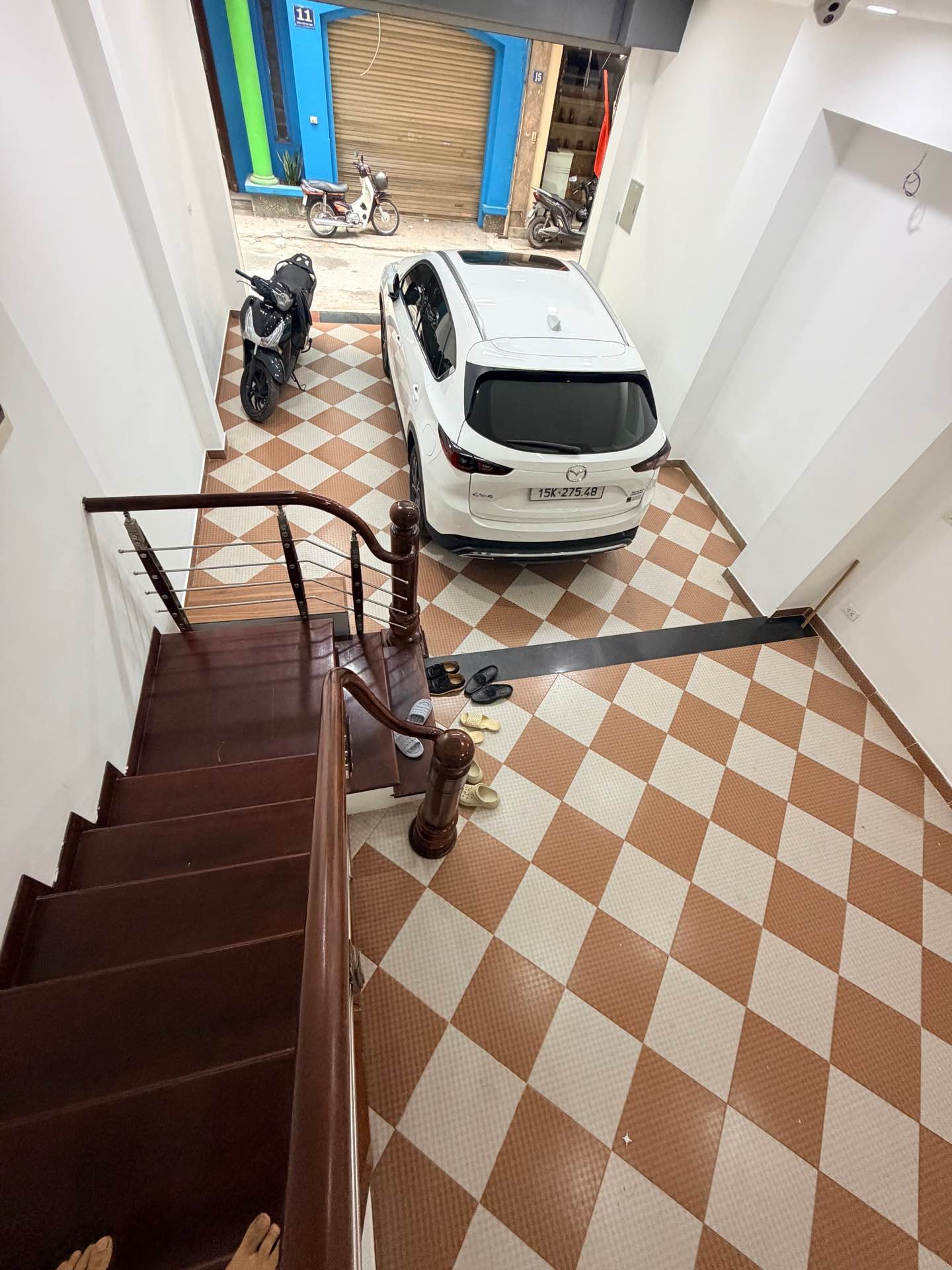 Bán nhà Trần Duy Hưng - diện tích 60m2 5 tầng - ô tô tránh - giá 36,9 tỷ