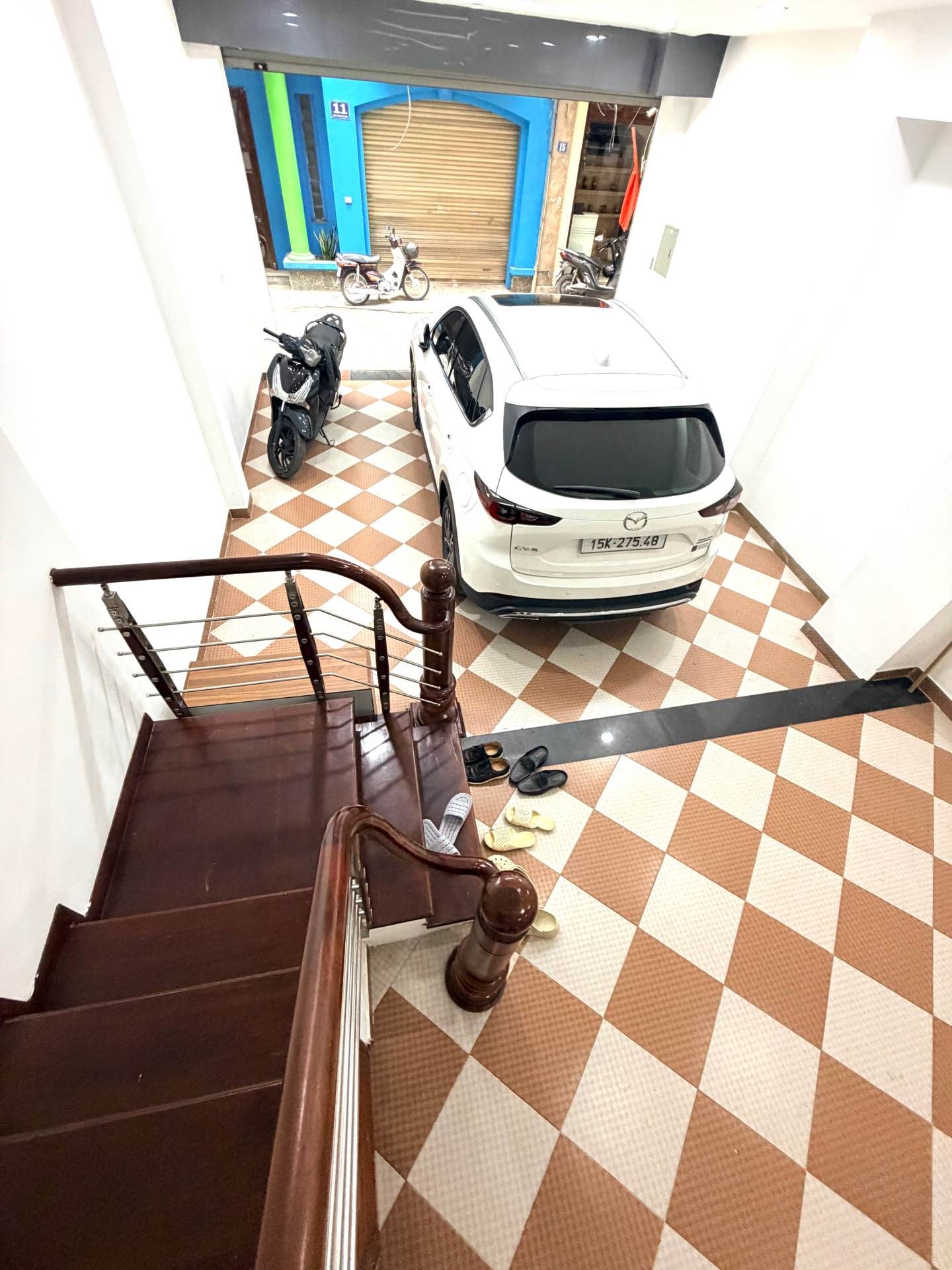 Bán nhà Trần Duy Hưng - diện tích 60m2 5 tầng - ô tô tránh - giá 36,9 tỷ