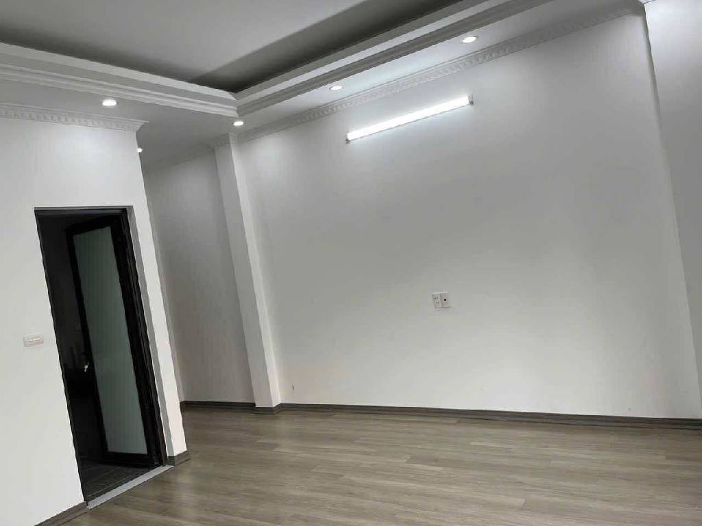 Bán nhà Kim Ngưu - diện tích 67m2 5 tầng - ô tô tránh - giá 15 tỷ