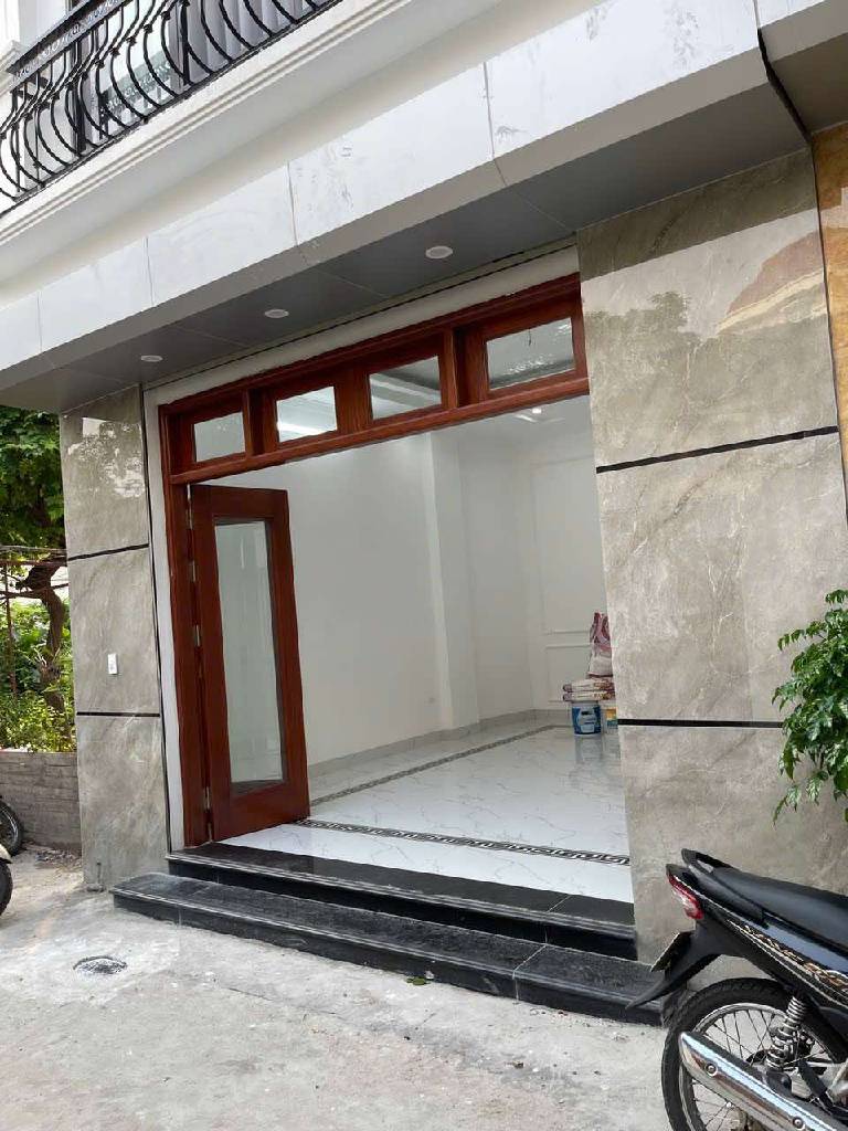 Bán nhà Kim Ngưu - diện tích 67m2 5 tầng - ô tô tránh - giá 15 tỷ