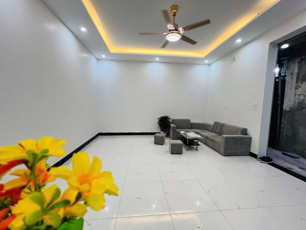 Bán nhà Giáp Nhị - diện tích 36m2 4 tầng - ô tô tránh - giá 7,99 tỷ