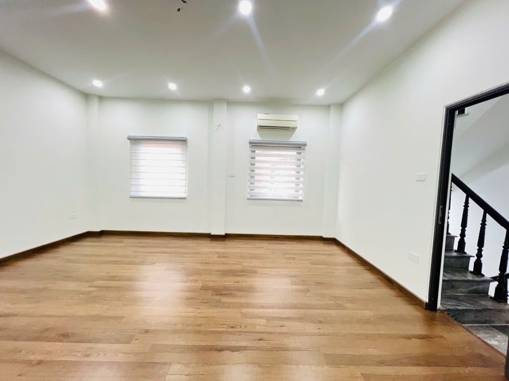 Bán nhà Giáp Nhị - diện tích 36m2 4 tầng - ô tô tránh - giá 7,99 tỷ