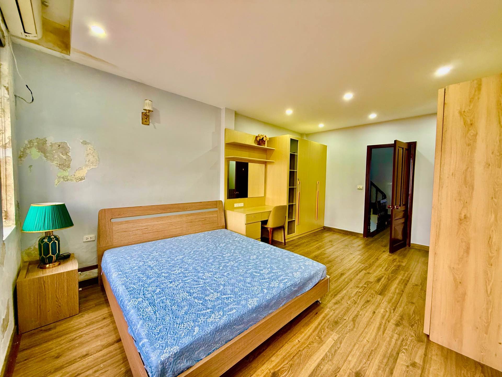 Bán nhà Trương Định - diện tích 51m2 5 tầng - ô tô tải vào thoải mái - giá 20 tỷ