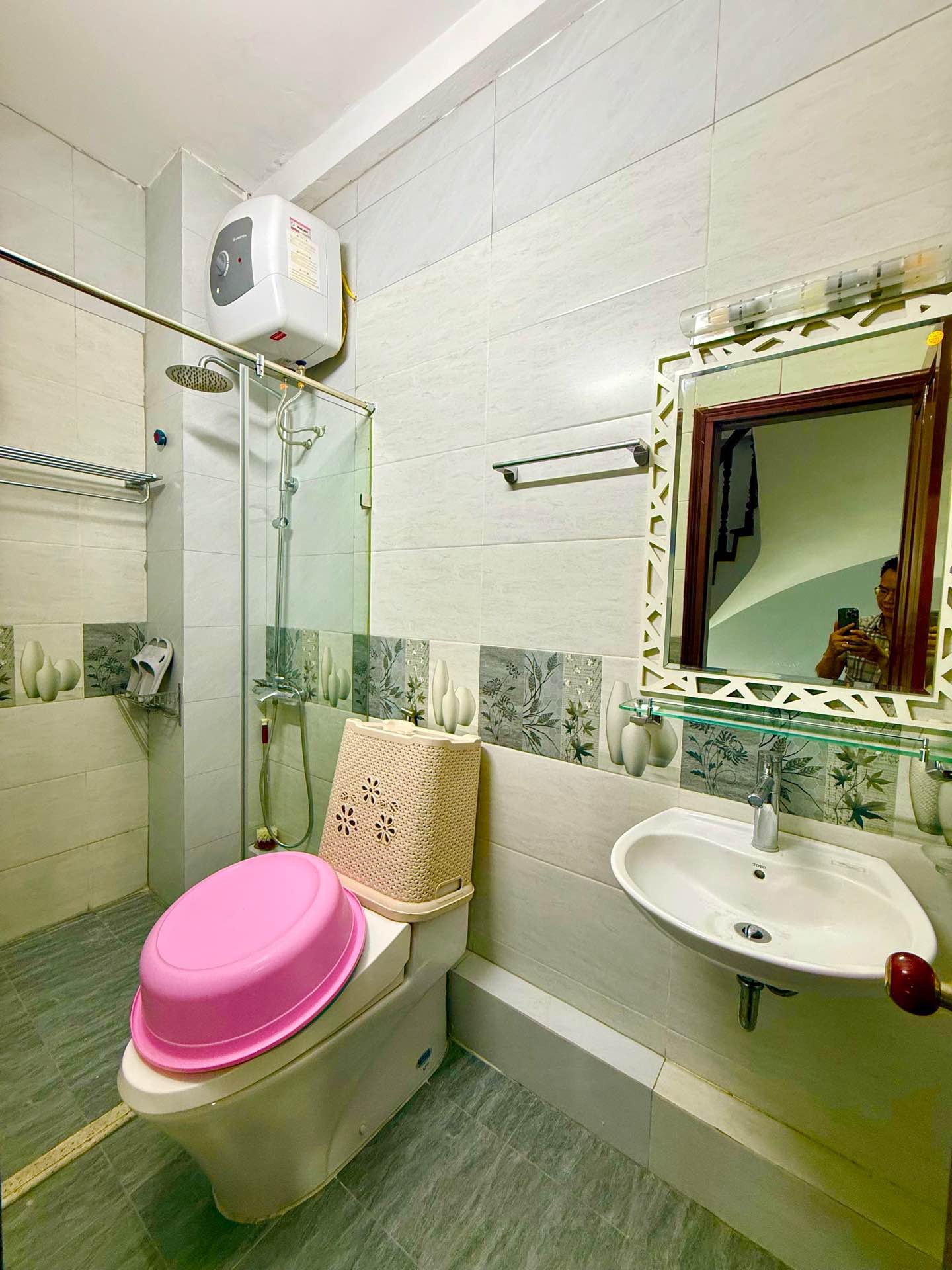 Bán nhà Trương Định - diện tích 51m2 5 tầng - ô tô tải vào thoải mái - giá 20 tỷ