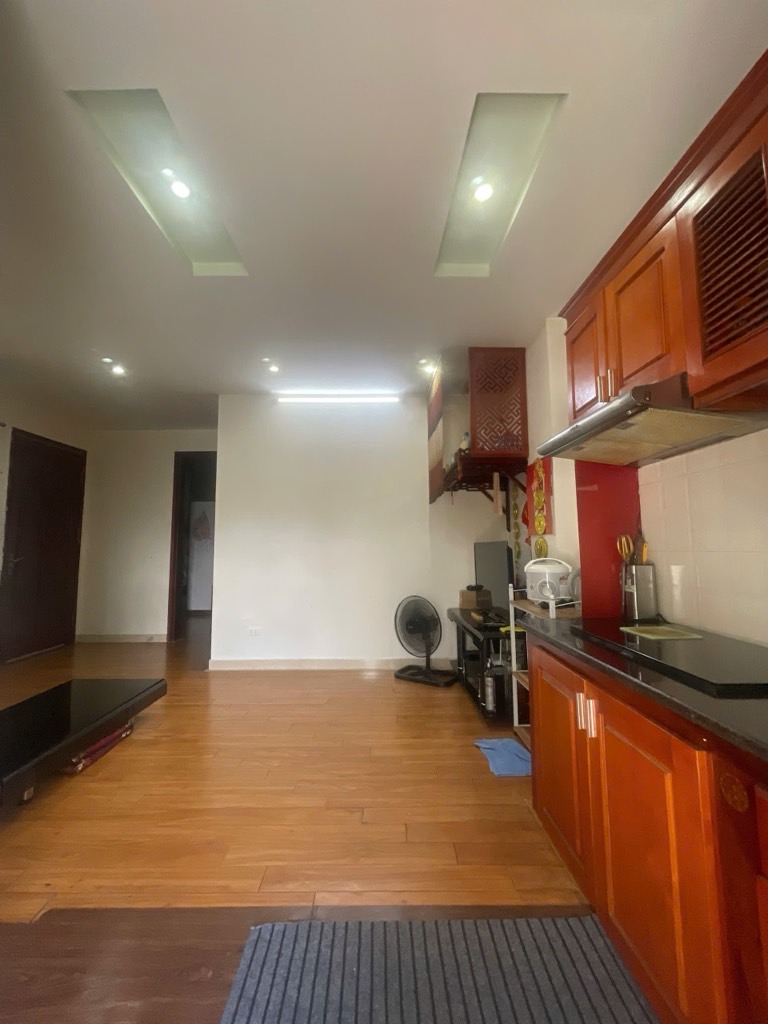 Bán nhà Hoàng Mai - diện tích 50m2 1 tầng - ô tô đỗ cửa - giá 2,6 tỷ