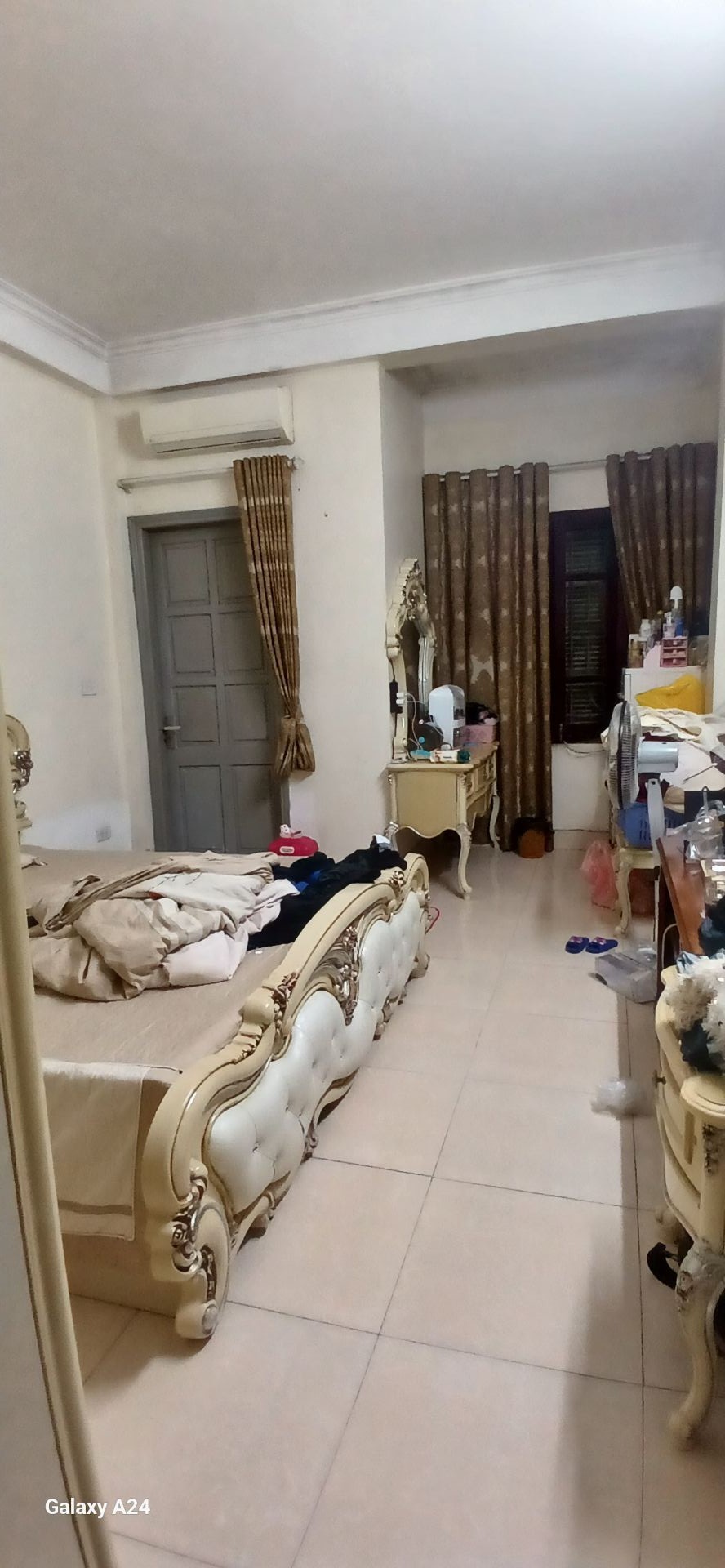 Bán nhà Tứ Liên - diện tích 76m2 5 tầng - ô tô tránh - giá 26,3 tỷ