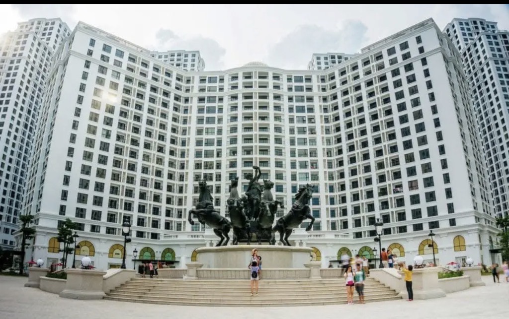 Bán nhà Nguyễn Trãi - diện tích 215m2 2 tầng - Lô góc - giá 58 tỷ