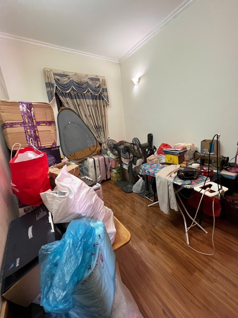 Bán nhà Nguyễn Trãi - diện tích 215m2 2 tầng - Lô góc - giá 58 tỷ