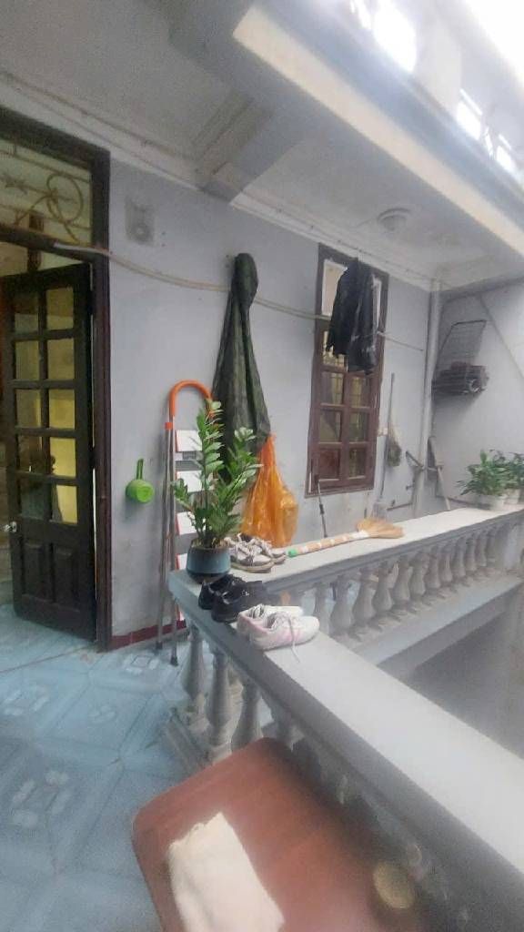 Bán nhà Phố 8/3 - diện tích 75m2 3 tầng - Mảnh đất đẹp trung tâm Hai Bà Trưng - giá 13 tỷ