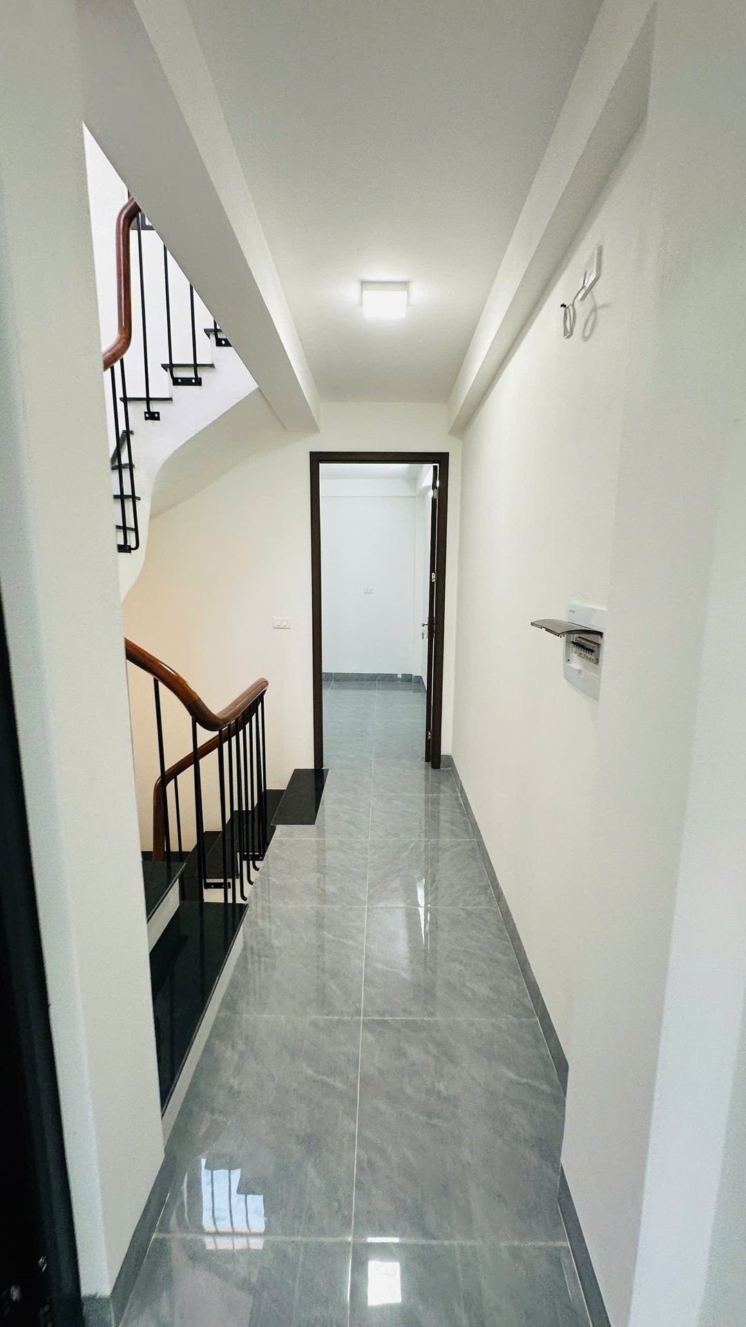 Bán nhà Thúy Lĩnh - diện tích 35m2 5 tầng - Nhà phân lô Hoàng Mai - giá 10,2 tỷ