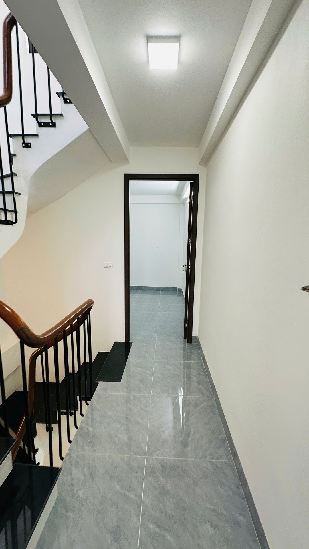 Bán nhà Thúy Lĩnh - diện tích 35m2 5 tầng - Nhà phân lô Hoàng Mai - giá 10,2 tỷ