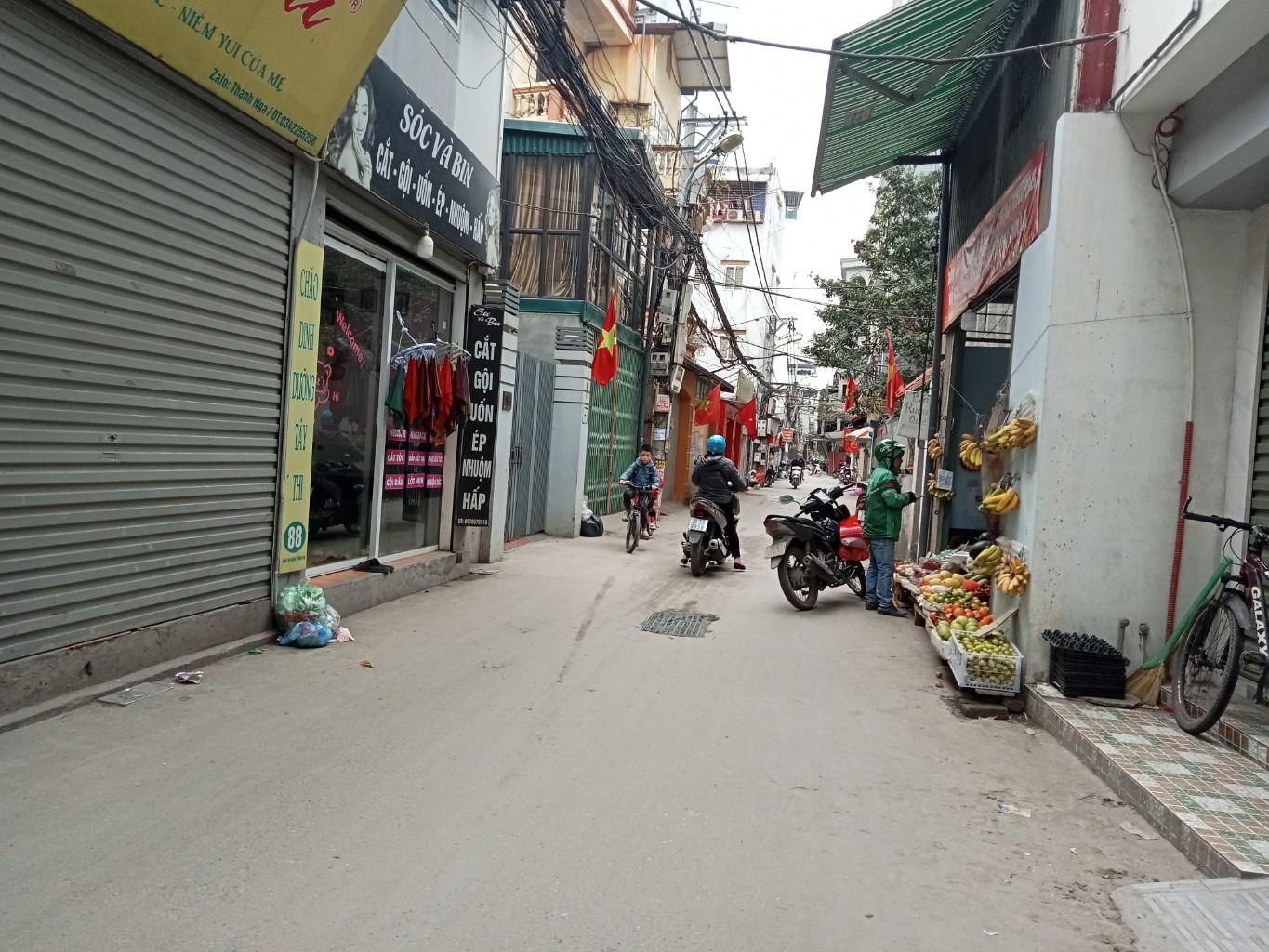 Bán nhà Định Công Hạ - diện tích 103m2 4 tầng - Ô TÔ TRÁNH NHAU - giá 27 tỷ