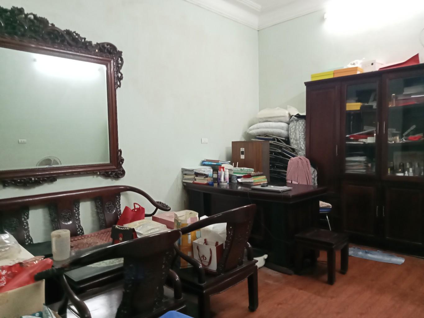 Bán nhà Định Công Hạ - diện tích 103m2 4 tầng - Ô TÔ TRÁNH NHAU - giá 27 tỷ