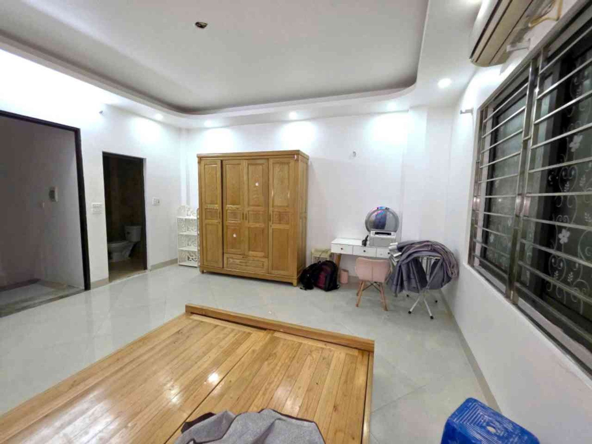 Bán nhà Kim Giang - diện tích 30m2 5 tầng - gần ô tô - giá 7,8 tỷ