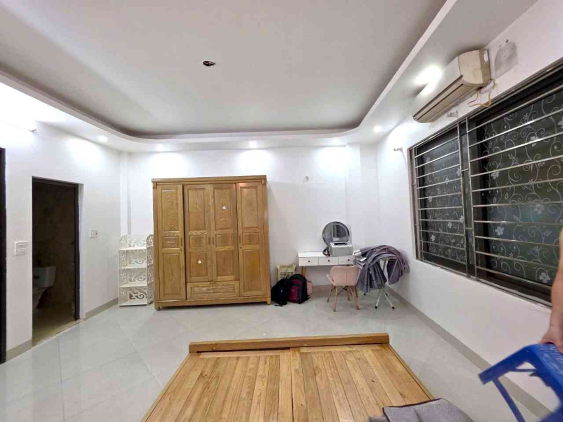 Bán nhà Kim Giang - diện tích 30m2 5 tầng - gần ô tô - giá 7,8 tỷ