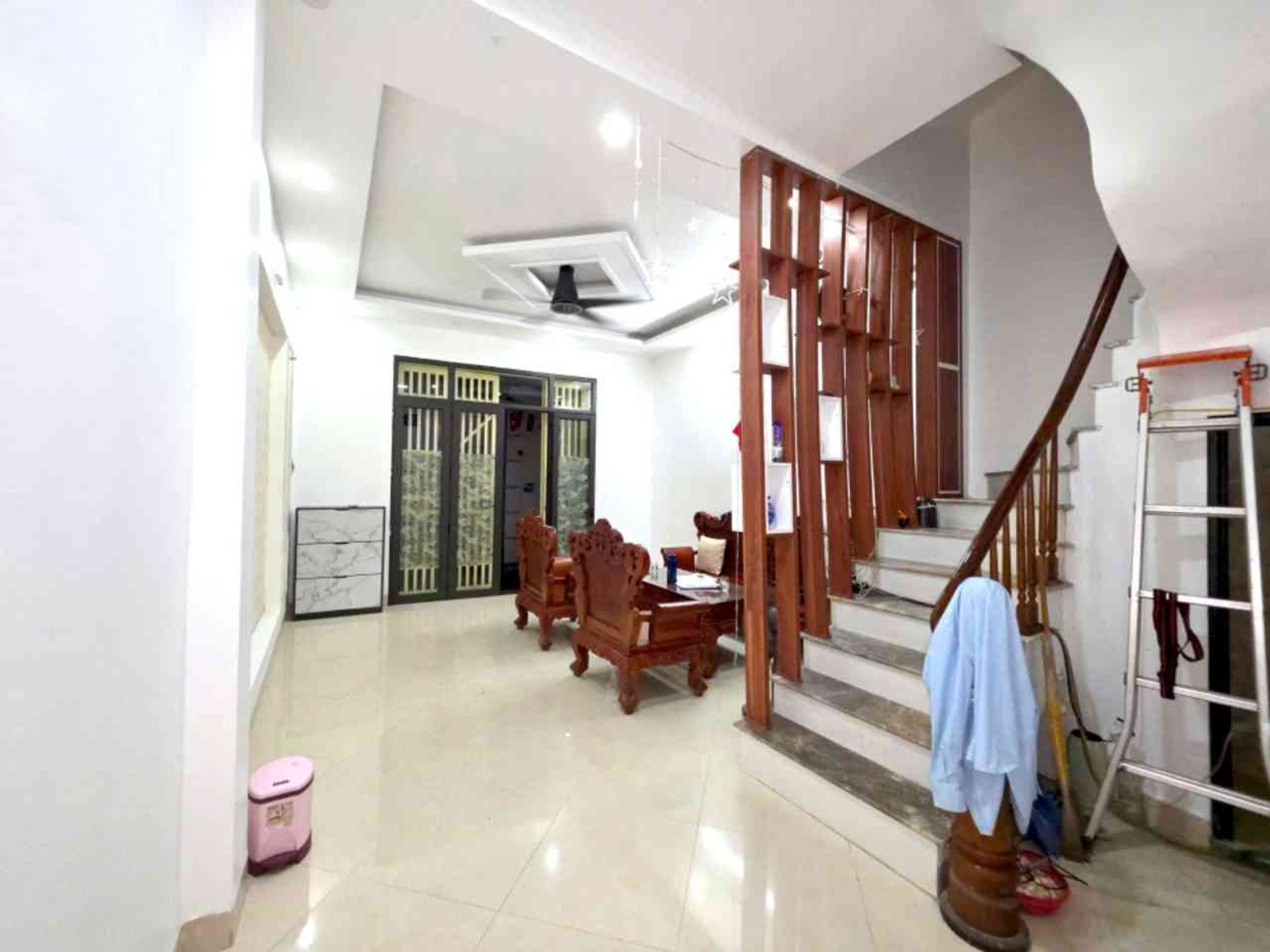 Bán nhà Kim Giang - diện tích 30m2 5 tầng - gần ô tô - giá 7,8 tỷ