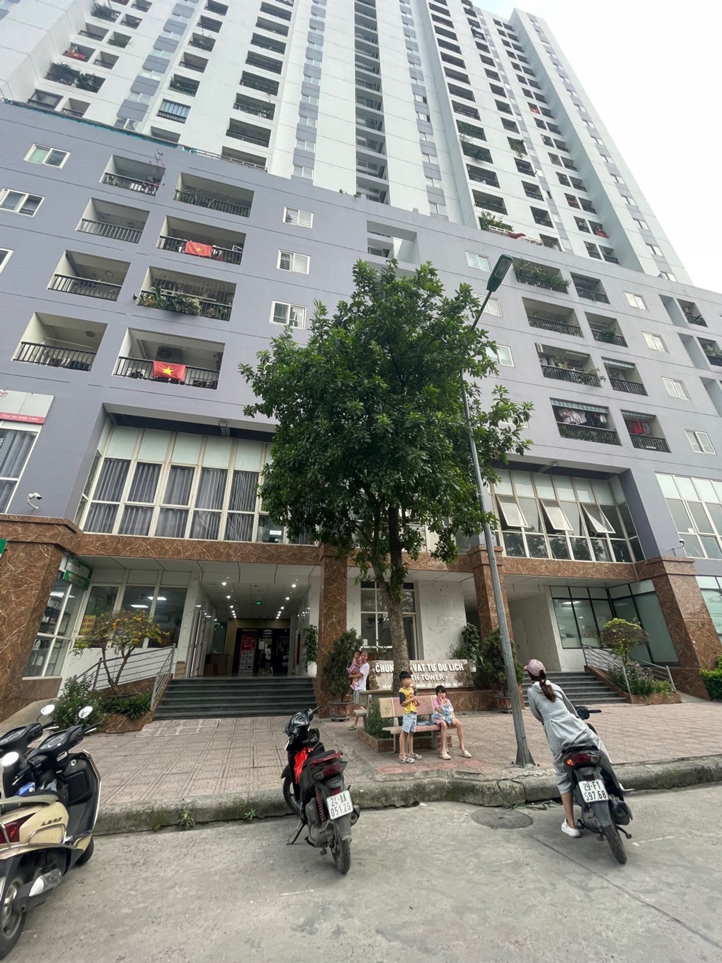 Bán nhà Ngọc Hồi - diện tích 77m2 1 tầng - Lô góc - giá 5,4 tỷ
