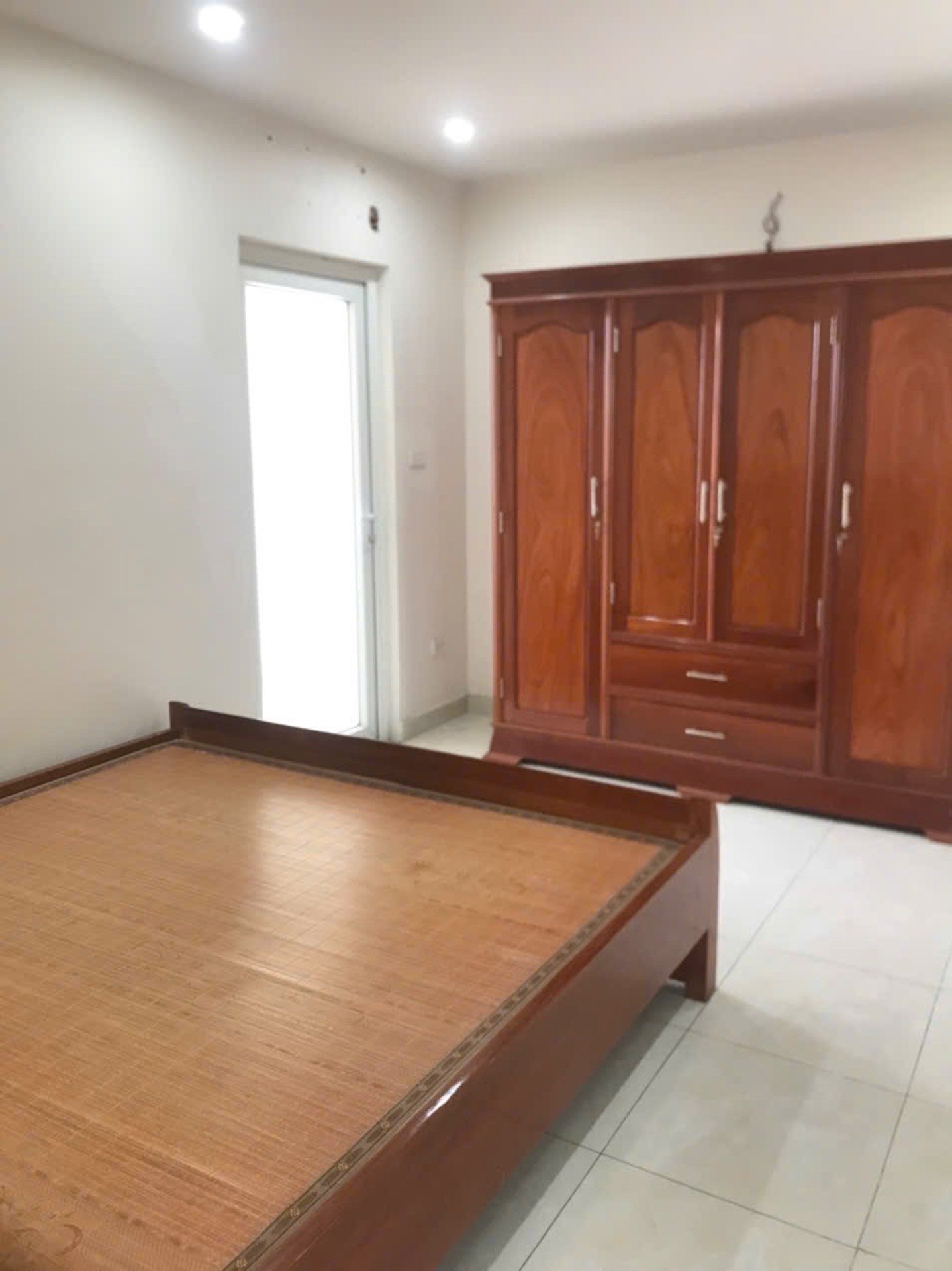 Bán nhà Ngọc Hồi - diện tích 77m2 1 tầng - Lô góc - giá 5,4 tỷ