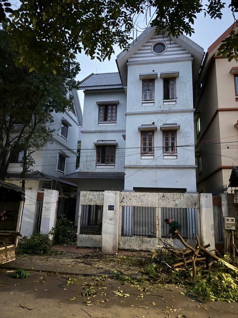 Bán nhà Viglacera Đại Mỗ - diện tích 165m2 3 tầng - Biệt thự nhà vườn hoàn thiện cơ bản - giá 38 tỷ
