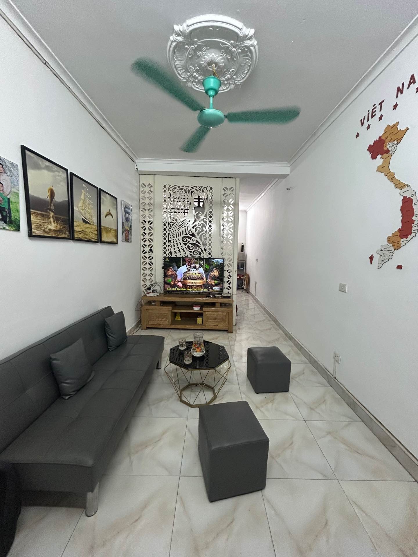 Bán nhà Đông Thiên - diện tích 30m2 2 tầng - Nhà đẹp, ngõ thông - giá 2,65 tỷ