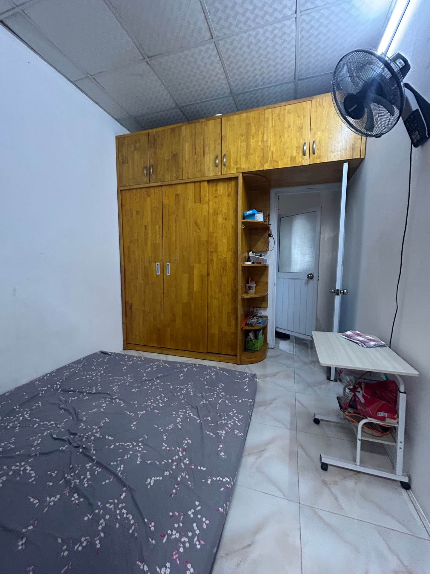 Bán nhà Đông Thiên - diện tích 30m2 2 tầng - Nhà đẹp, ngõ thông - giá 2,65 tỷ