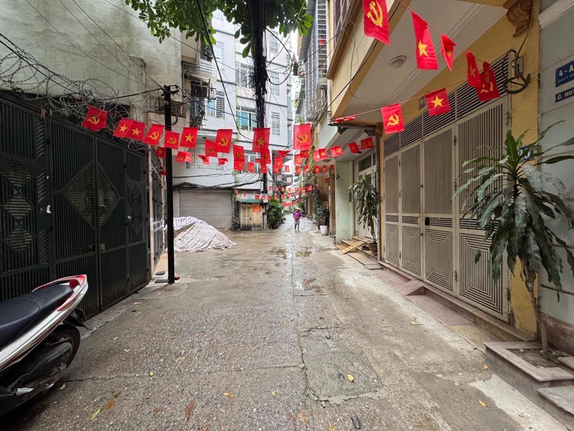 Bán nhà La Thành - diện tích 95m2 4 tầng - Ô tô tránh - giá 29 tỷ