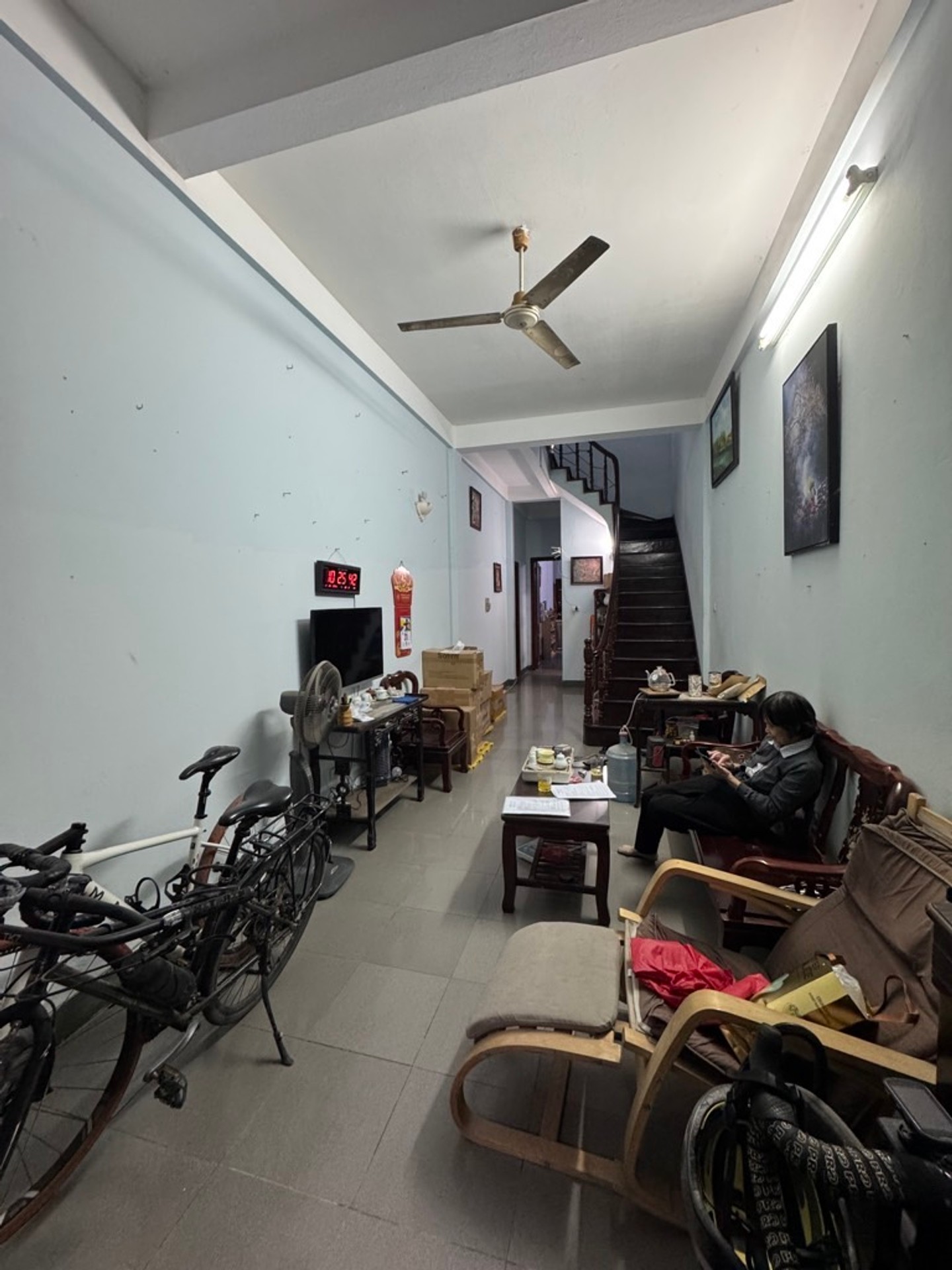 Bán nhà La Thành - diện tích 95m2 4 tầng - Ô tô tránh - giá 29 tỷ