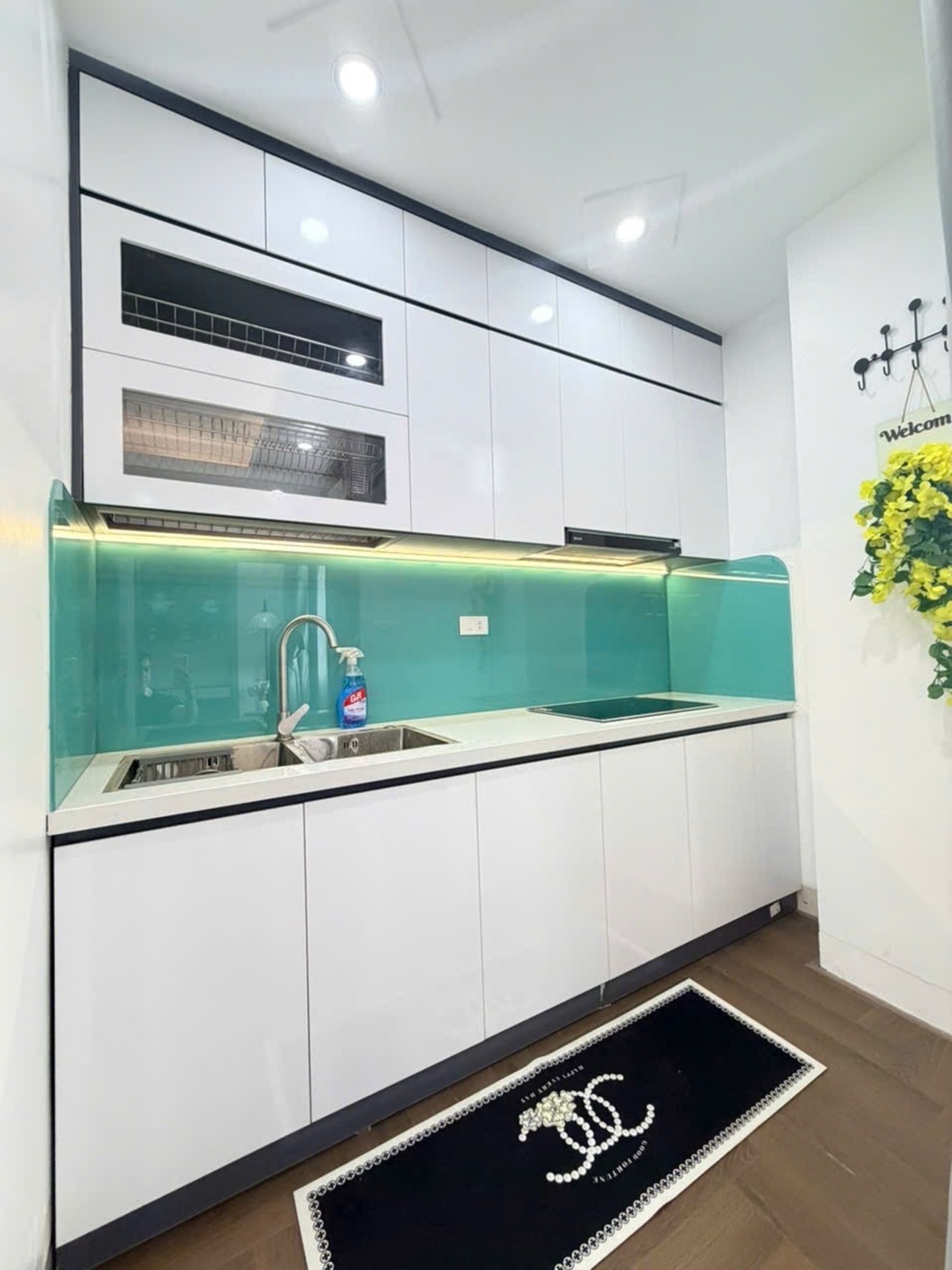 Bán nhà Khương Đình - diện tích 50m2 8 tầng - Mặt Phố Chính Xe Buyt đỗ - giá 2,3 tỷ