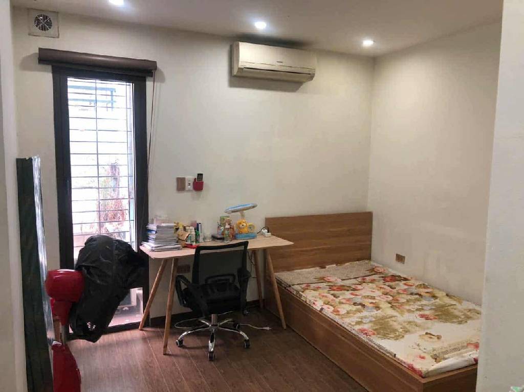 Bán nhà Tạ Quang Bửu - diện tích 70m2 6 tầng - ô tô tránh - giá 31 tỷ