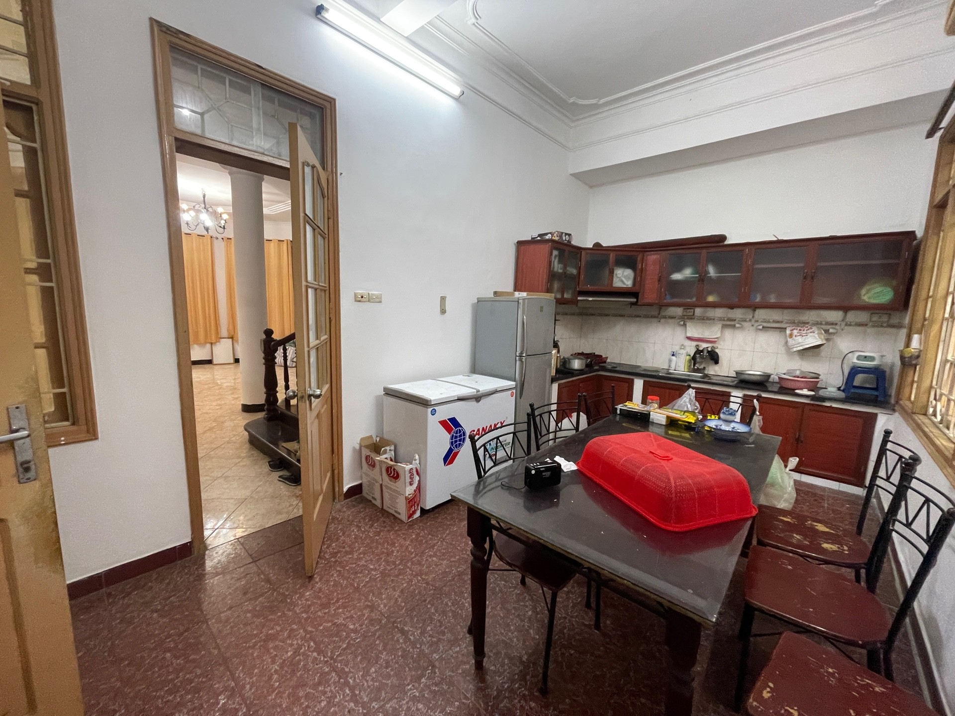 Bán nhà Ngõ 2 ô tô tránh - diện tích 206m2 3 tầng - Mặt tiền đẹp - giá 70 tỷ