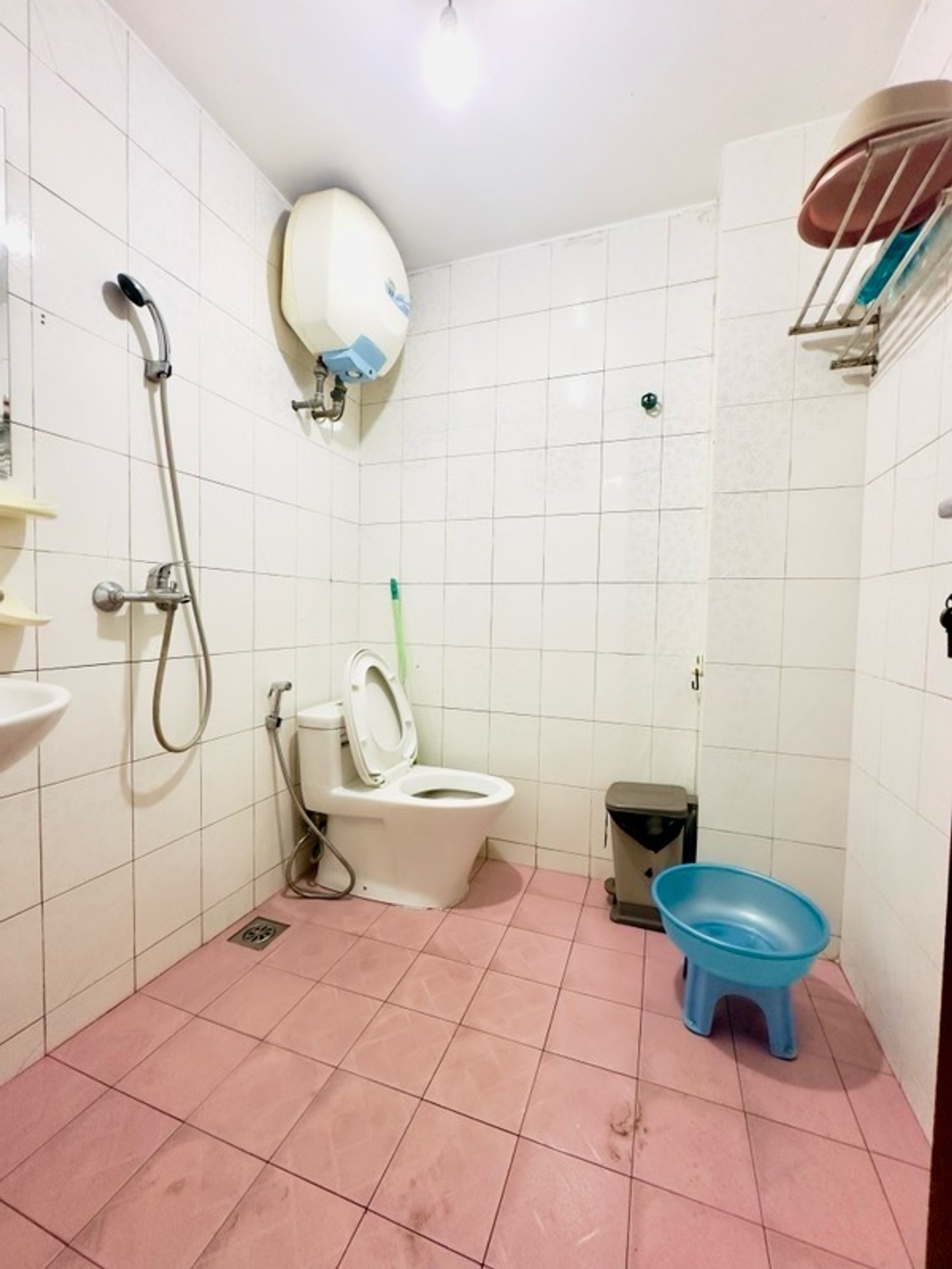 Bán nhà Bùi Xương Trạch - diện tích 82m2 3 tầng - ô tô tránh - giá 18,5 tỷ