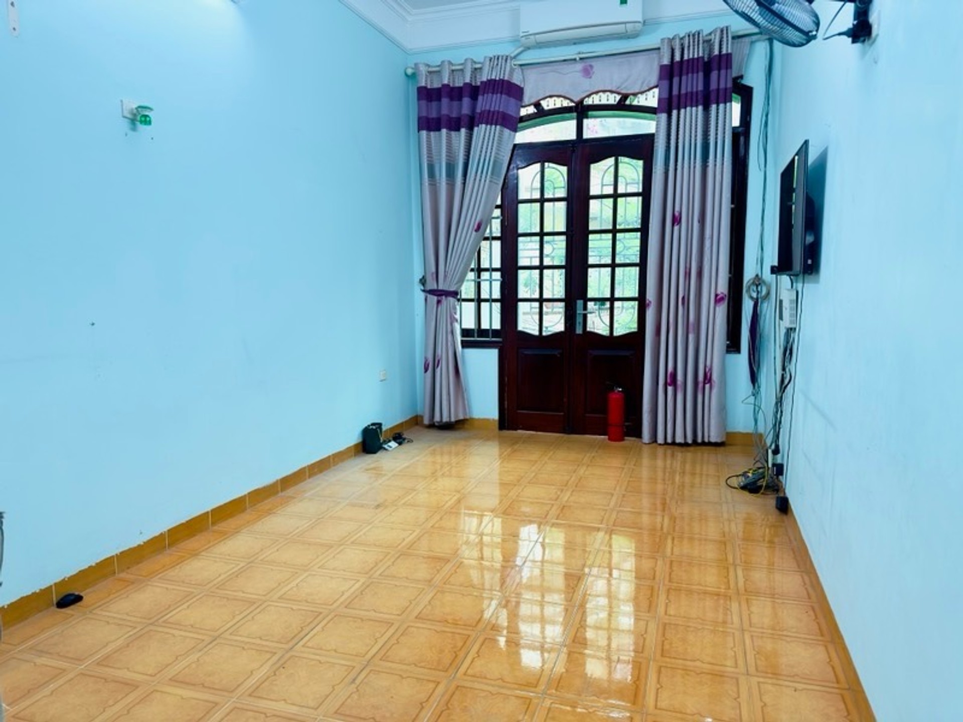 Bán nhà Bùi Xương Trạch - diện tích 82m2 3 tầng - ô tô tránh - giá 18,5 tỷ