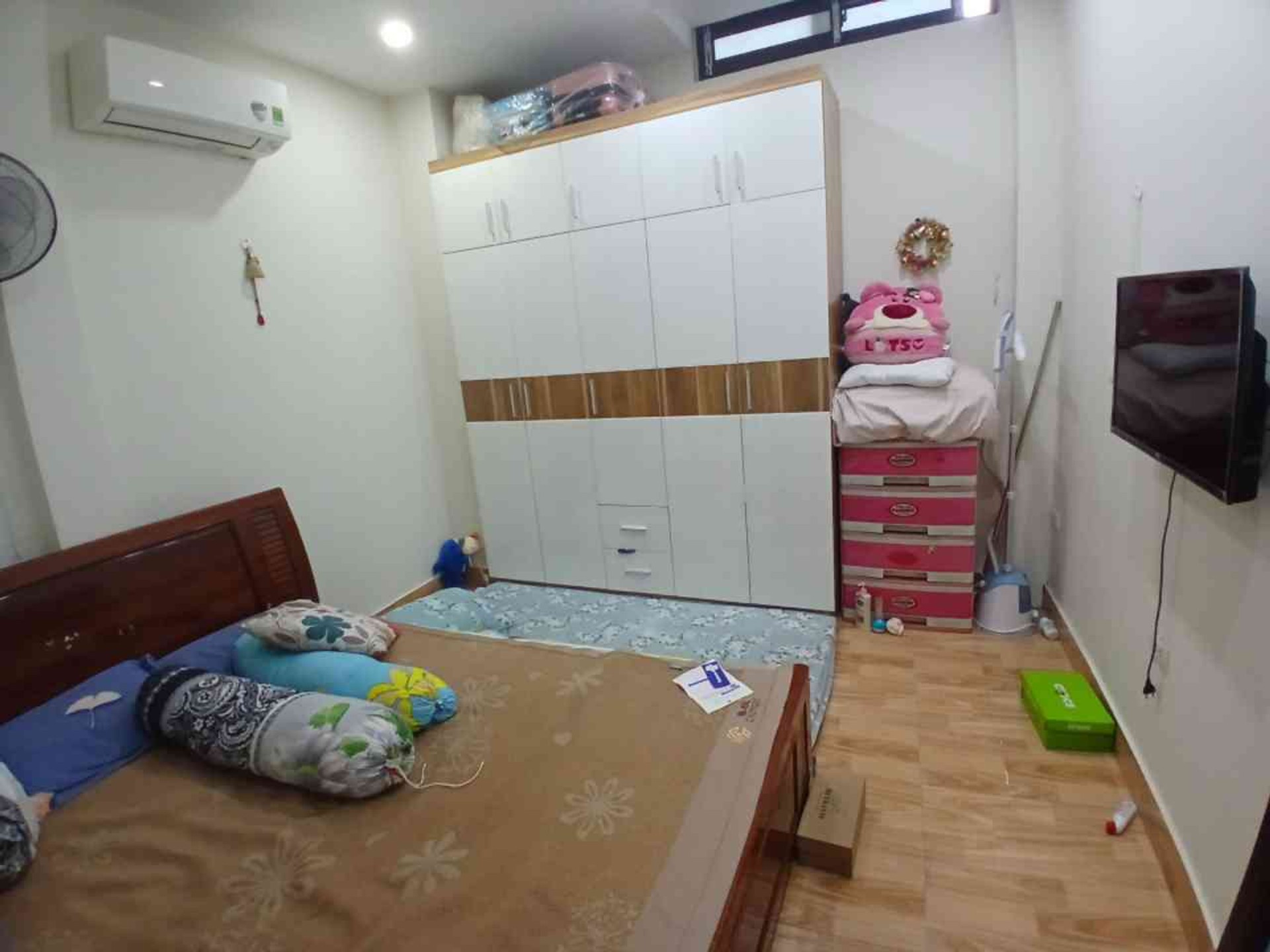 Bán nhà Lĩnh Nam - diện tích 30m2 3 tầng - Nhà đẹp hiếm có - giá 4 tỷ