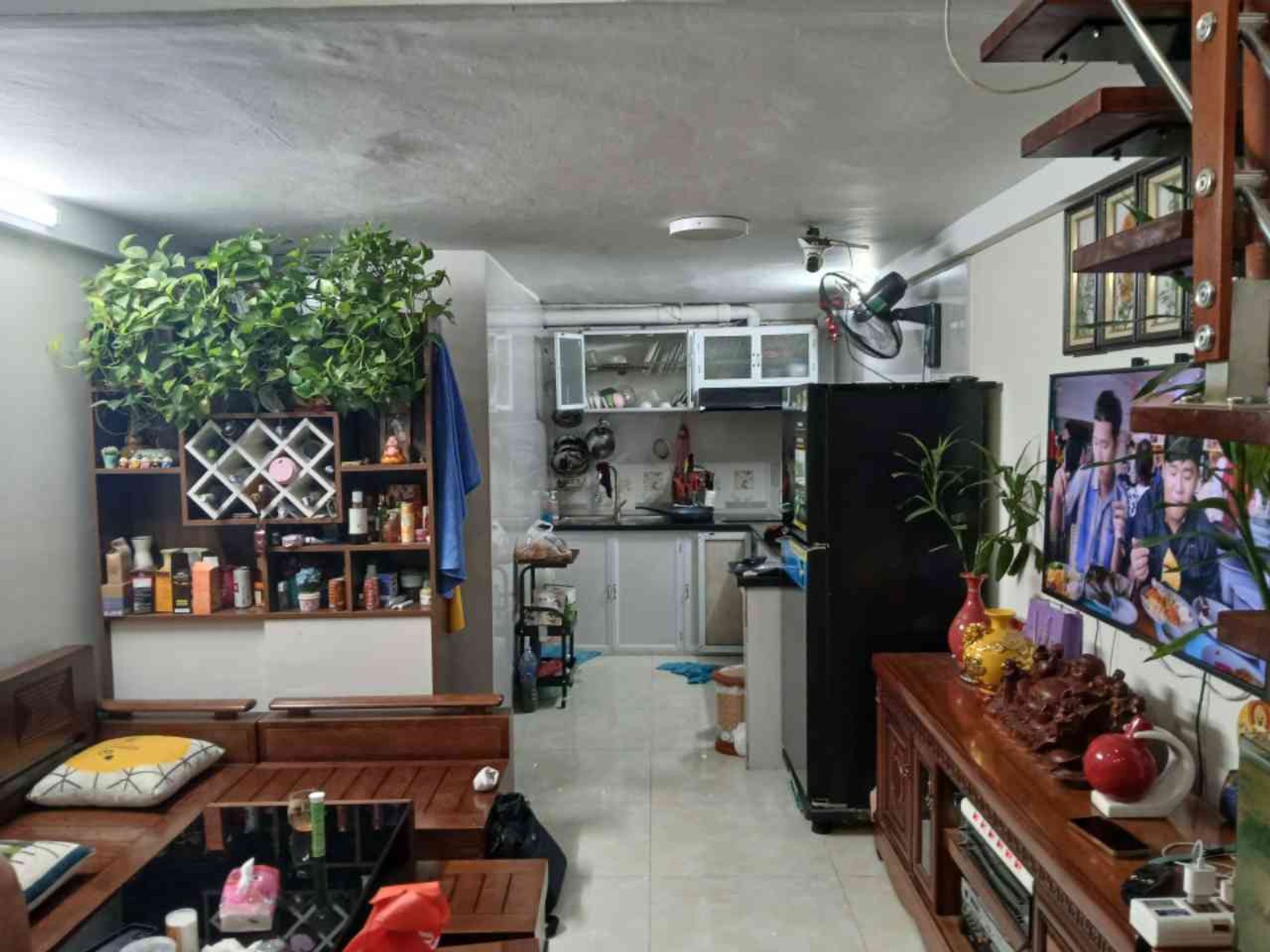 Bán nhà Lĩnh Nam - diện tích 30m2 3 tầng - Nhà đẹp hiếm có - giá 4 tỷ