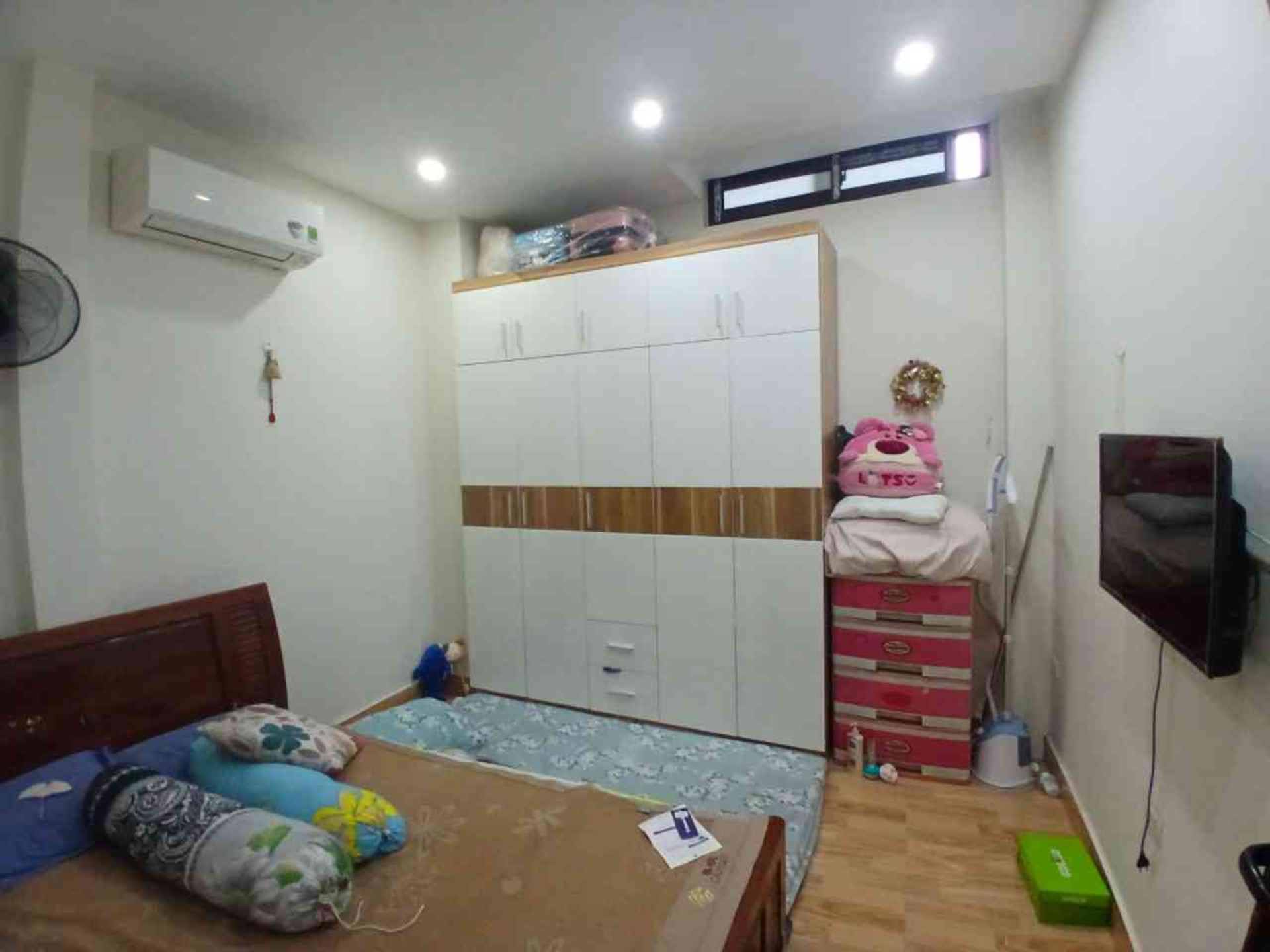Bán nhà Lĩnh Nam - diện tích 30m2 3 tầng - Nhà đẹp hiếm có - giá 4 tỷ