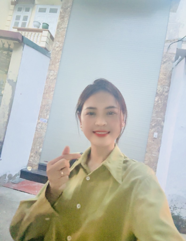 Bán nhà Hoàng Mai - diện tích 48m2 7 tầng - Mặt ngõ thông kinh doanh - giá 15,2 tỷ